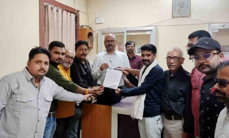 नगर पालिका सिवनी मालवा में चल रही अनियमितता व नपाध्यक्ष द्वारा मीडिया पर लगाए गए झूठे आरोपों की जांच की मांग