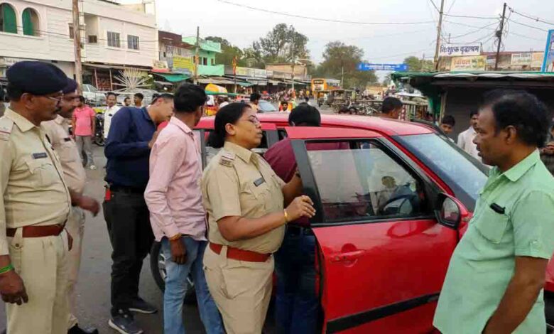 आचार संहिता लगते ही एक्शन मोड में पुलिस, वाहनों की हो रही सघन जांच